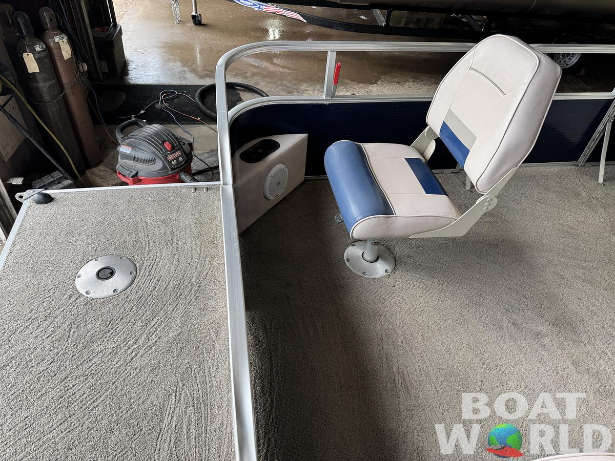 Used 2012 Weeres Cadet 200