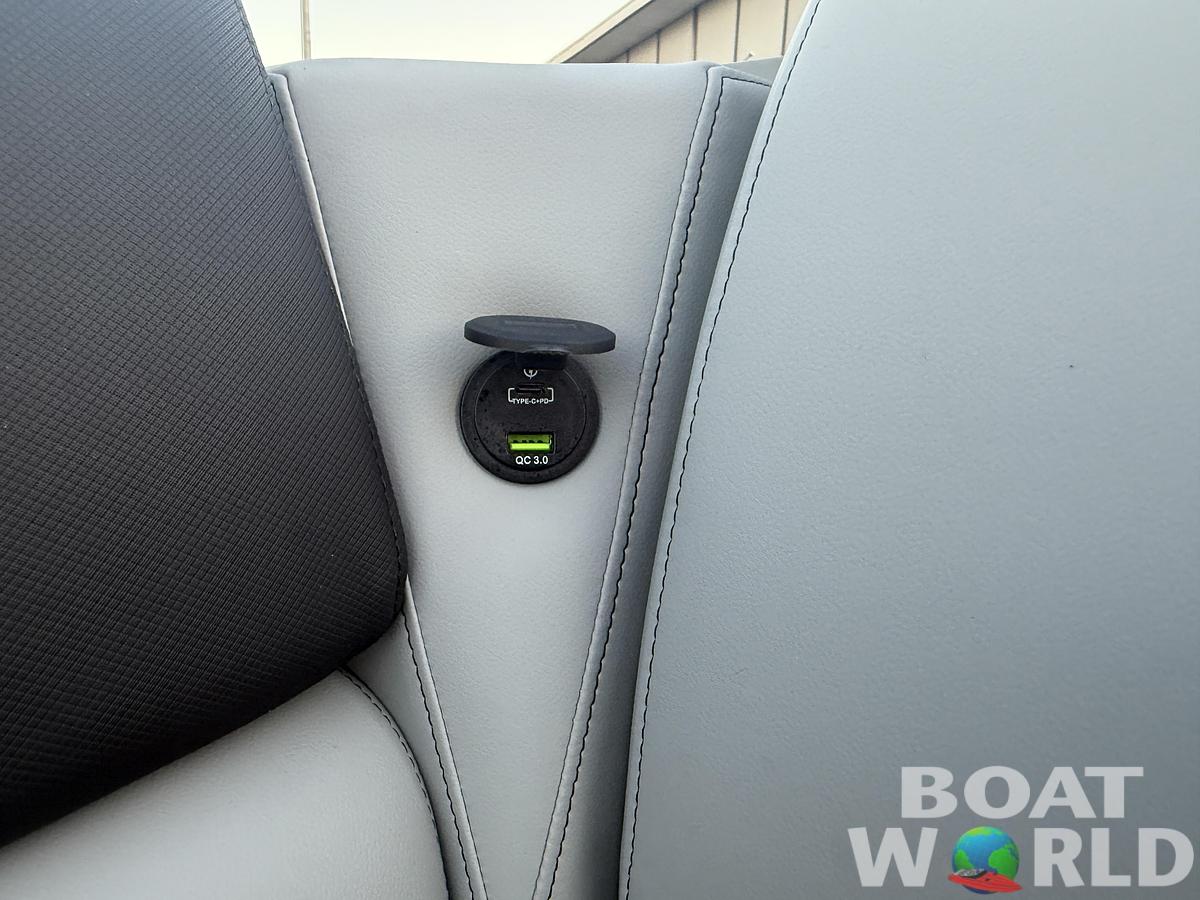 2026 Tahoe Pontoons Sport 2180 Swingback (VRB) 