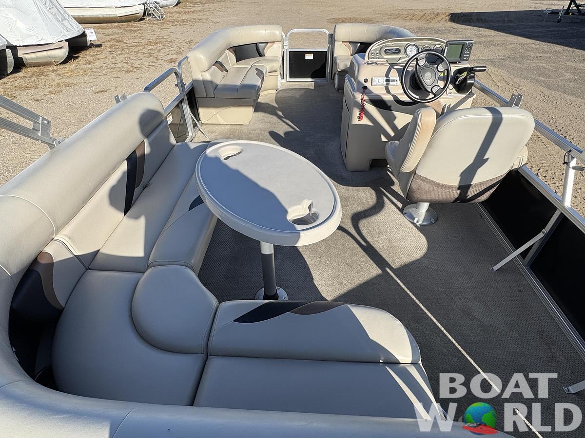 Used 2012 SunChaser Oasis 820 Pontoon