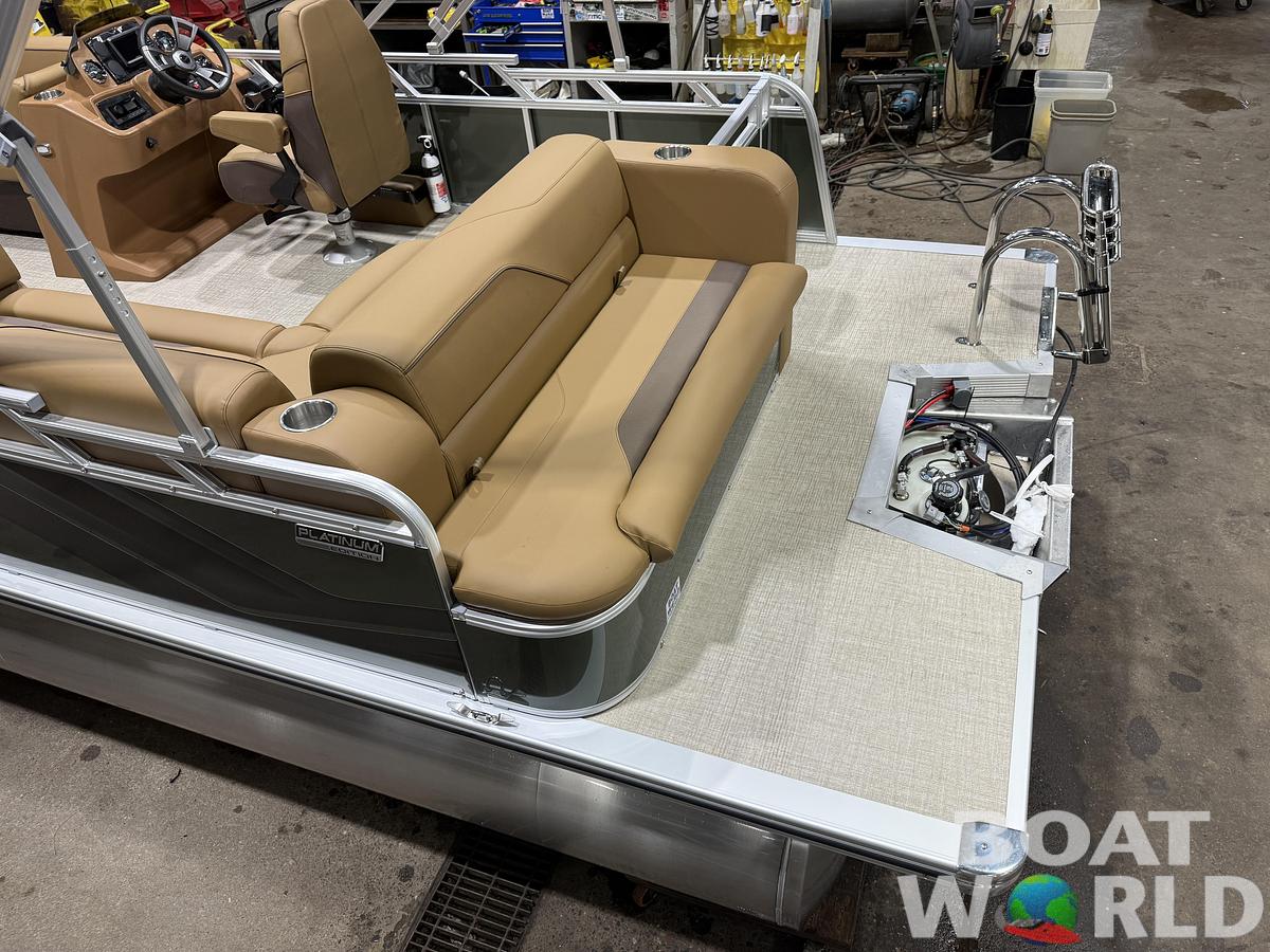 2026 Tahoe Pontoons Sport 2180 Cruise Rear Bench (CRB) 