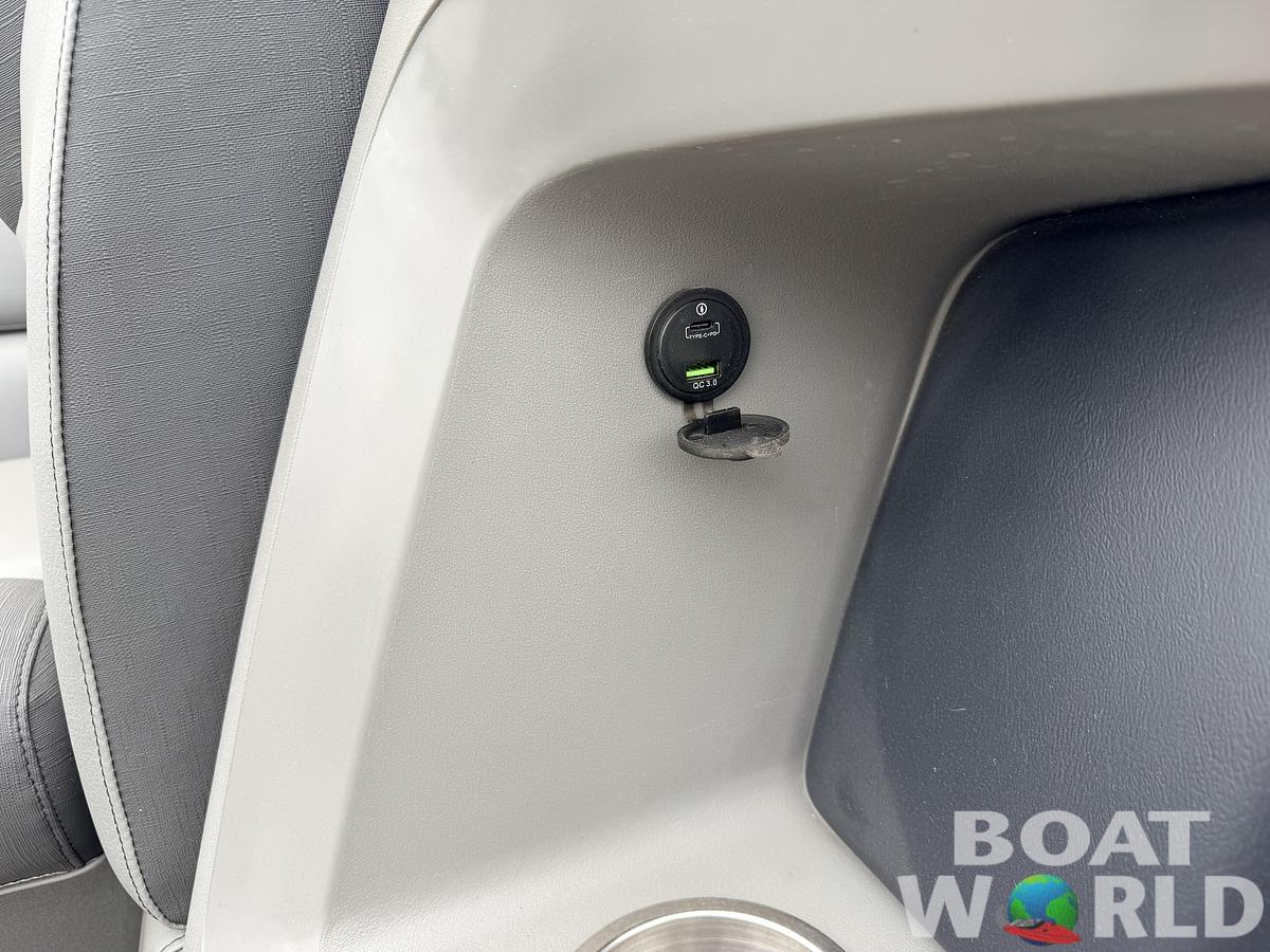Used 2023 Tahoe LTZ 2385 Elite & 140HP Honda 4Stroke -$39,995