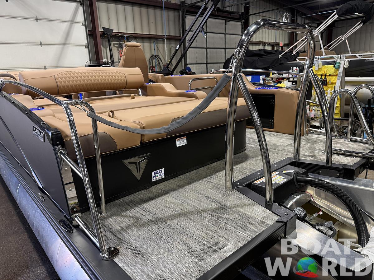 2026 Tahoe Pontoons Cascade 2385 Swingback (VRB) Tritoon 