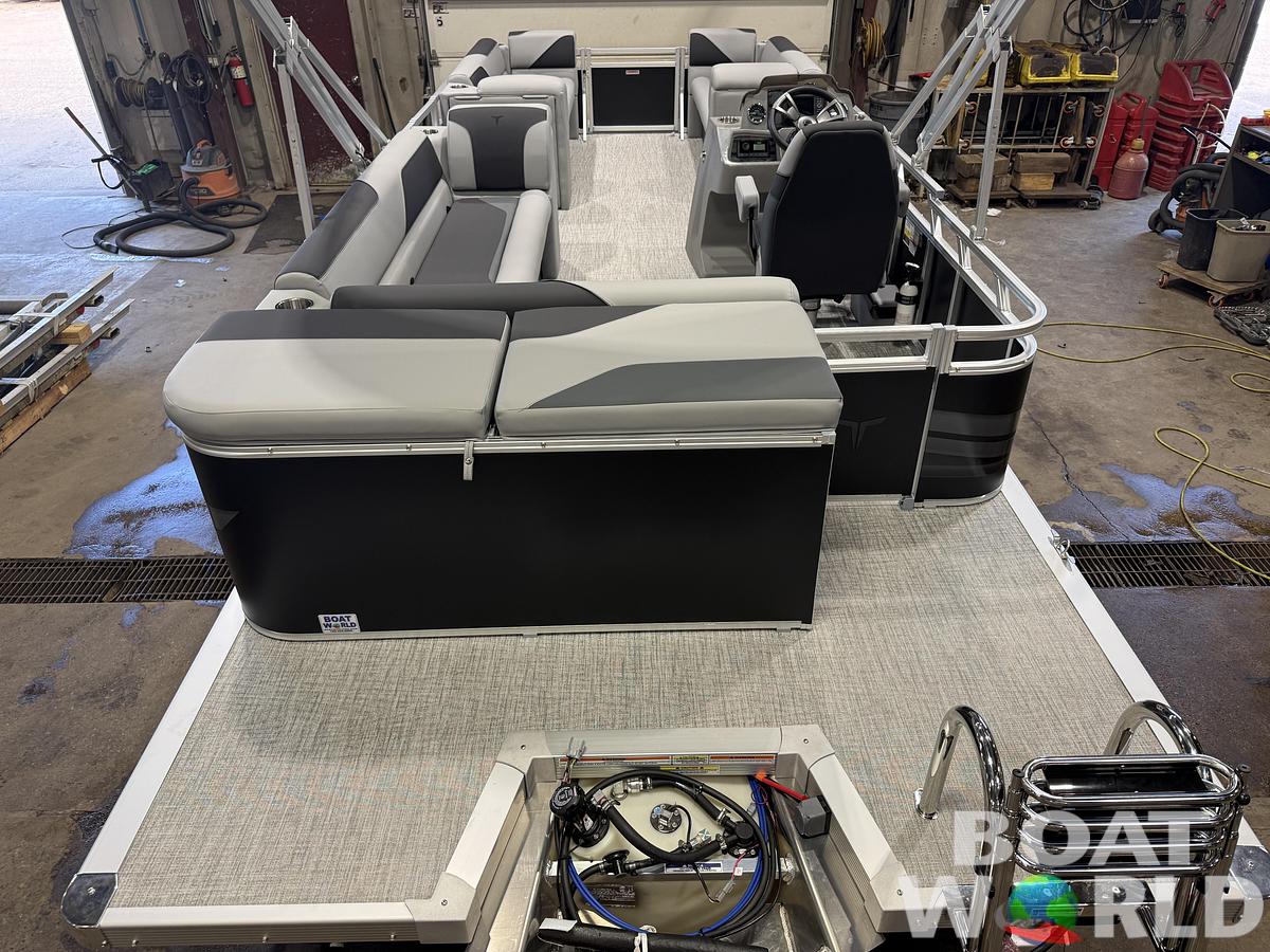 2027 Tahoe Sport 2380 Cruise & 4-Stroke $31995