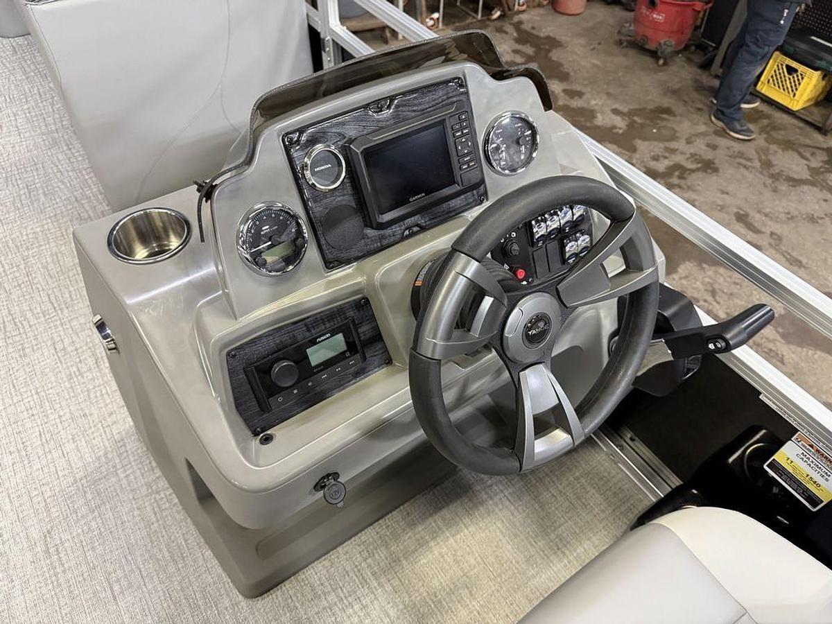 2025 Tahoe Pontoons Sport 2385 Rear Fish & Honda 4-Stroke EFI