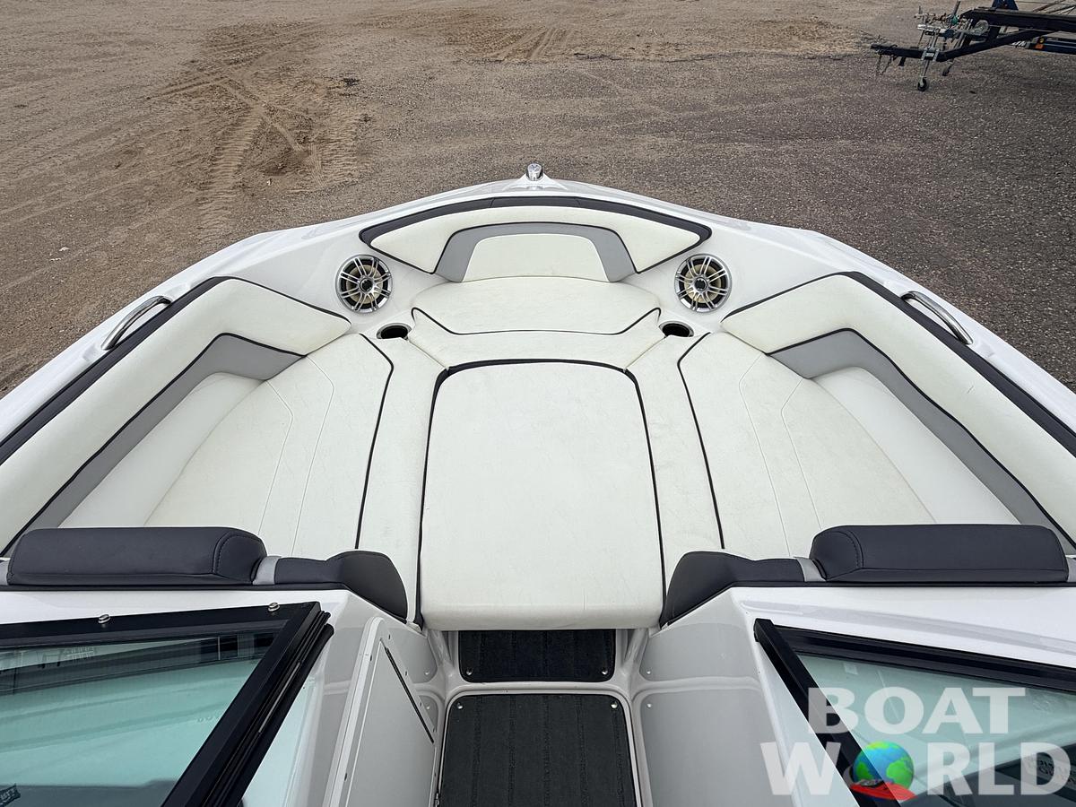 Used 2016 Yamaha AR192 Jet Boat 210HP Supercharged 1.8L & Single Axle Trailer -$29,995