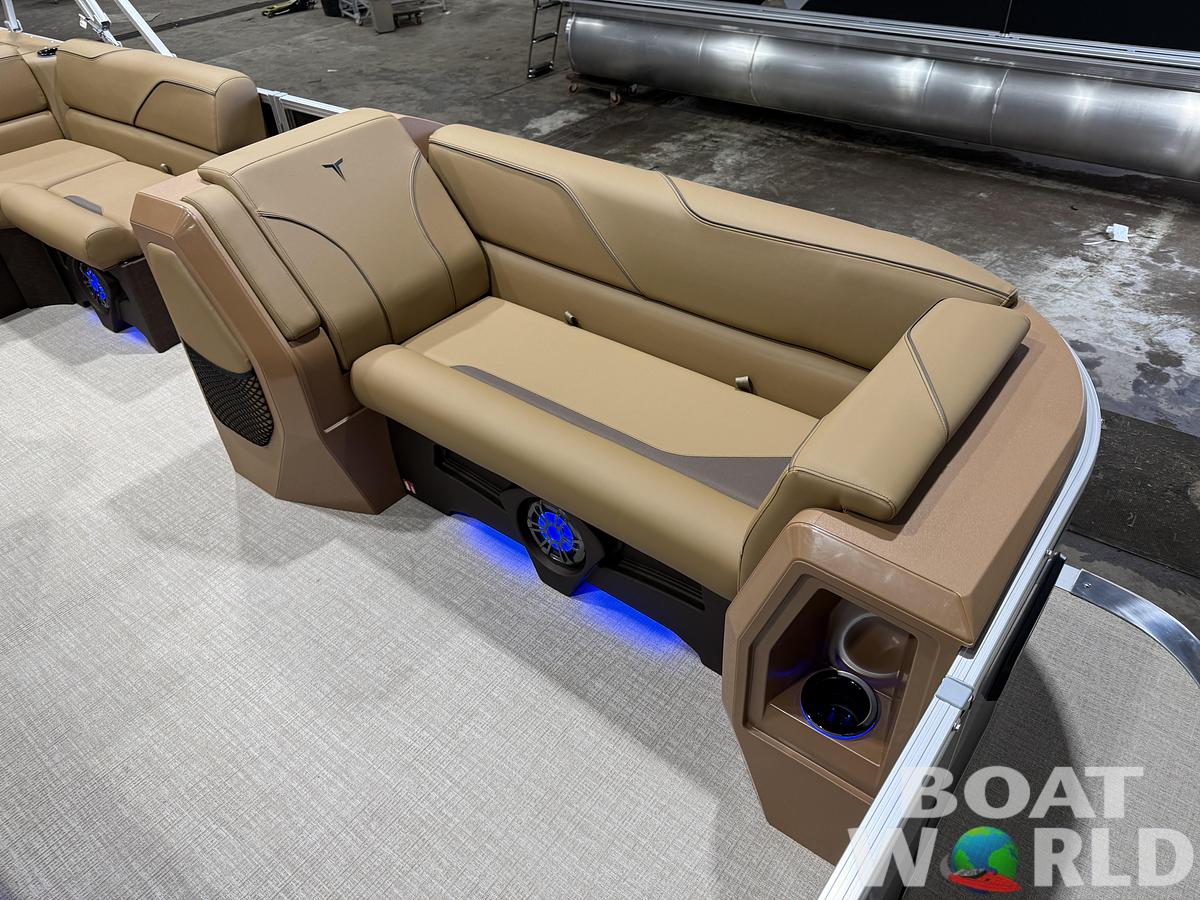 2027 Tahoe Sport 2385 Rear Fish Tritoon $53995