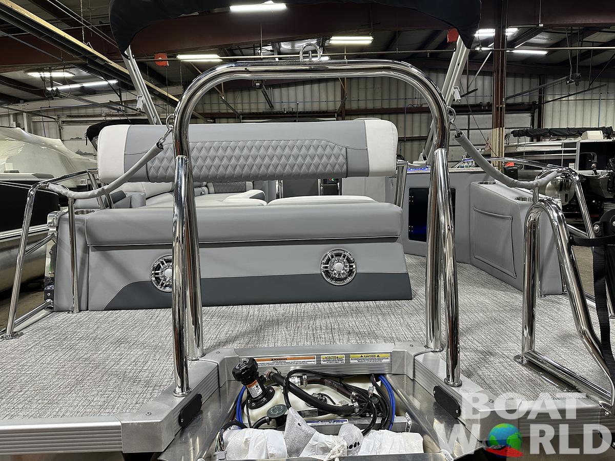 2025 Tahoe Pontoons Cascade 2385 Cruise Rear Bench (CRB) & Honda 4-Stroke EFI