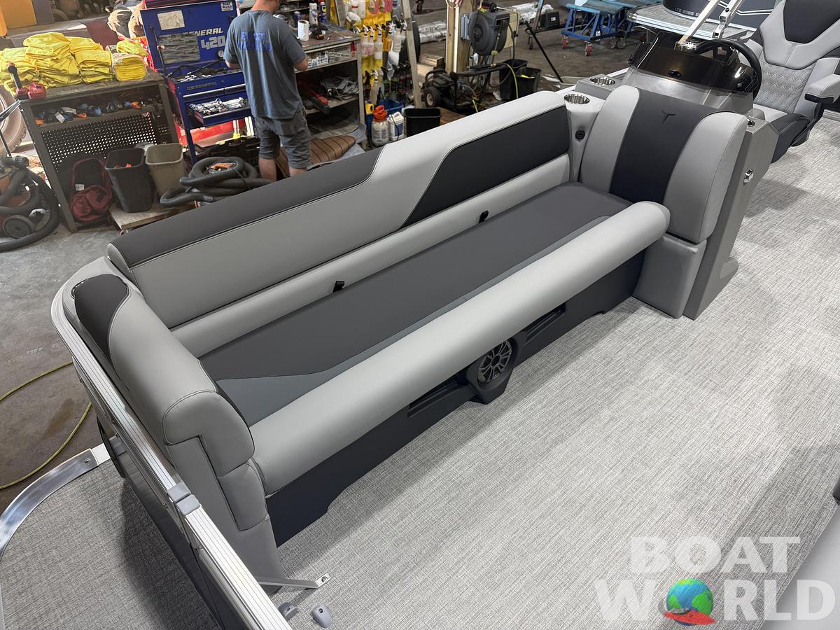 2027 Tahoe Sport CRB 2180 Cruise Rear Bench Pontoon $30995