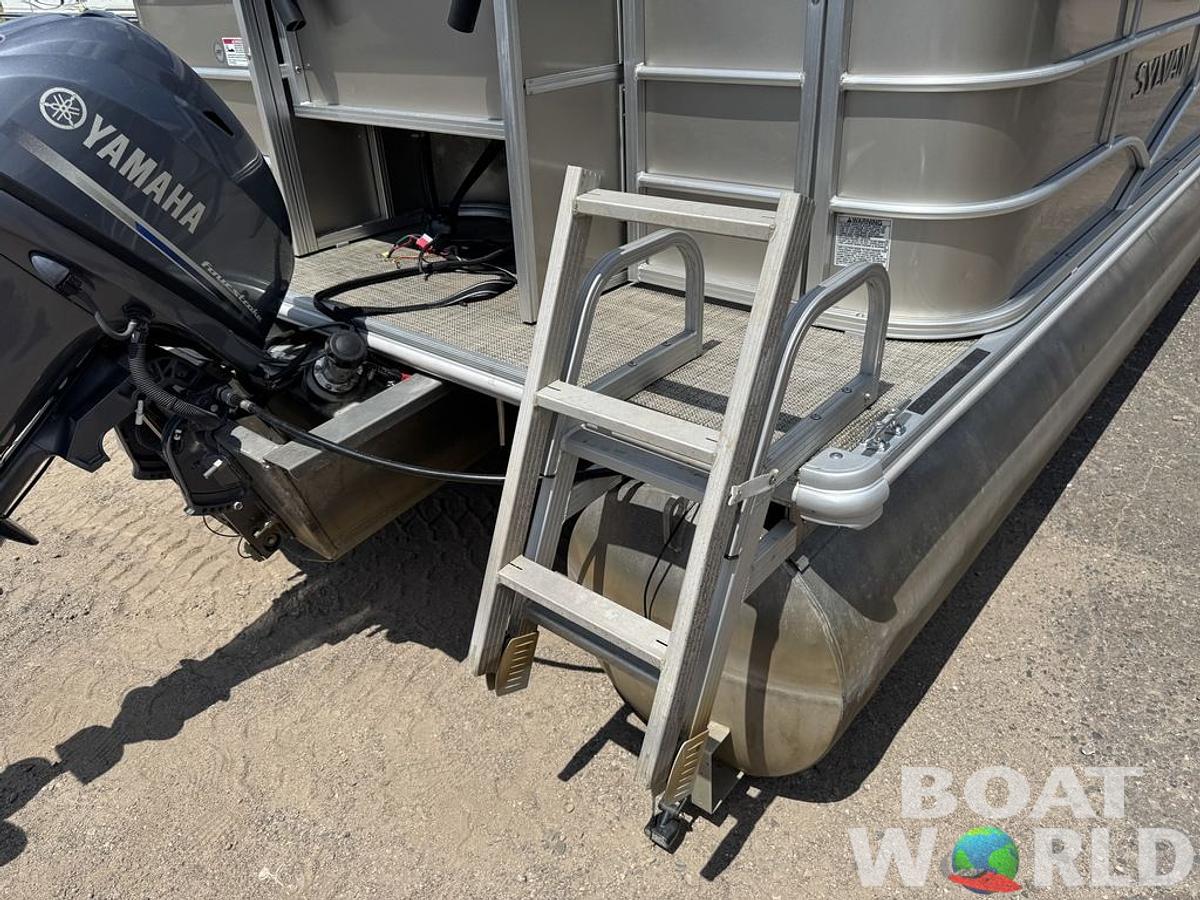 Used 2016 Sylvan 820 4-PT Pontoon