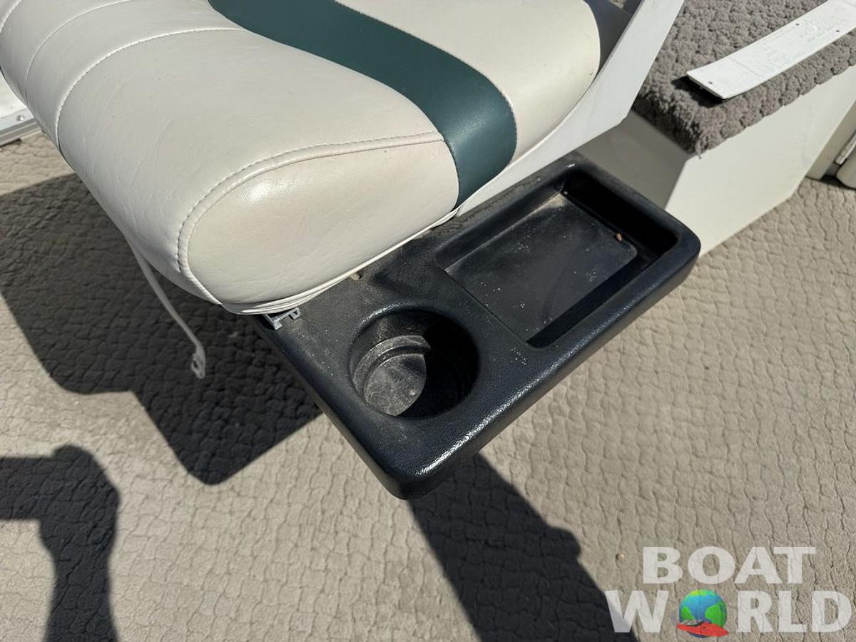 Used 2005 Lowe SunCruiser Trinidad 204