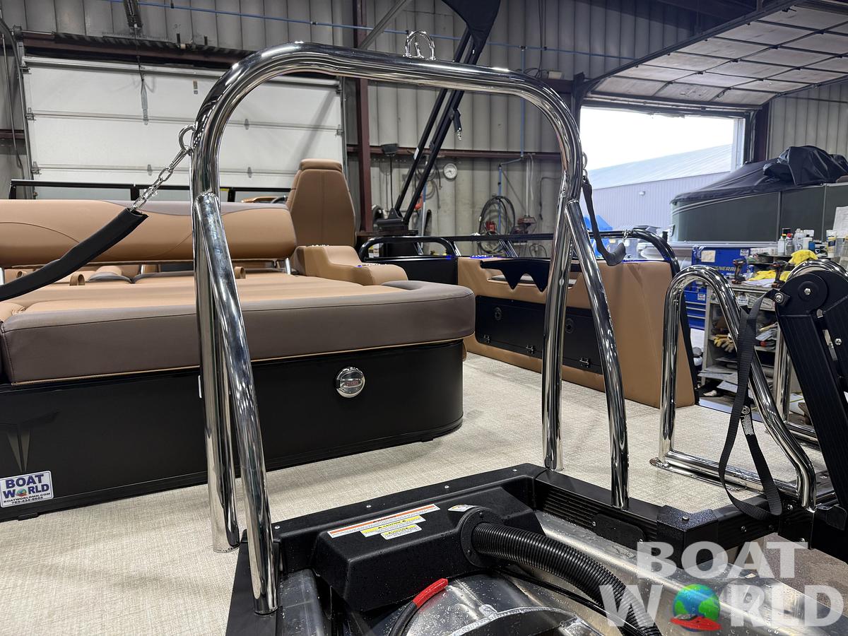 2027 Tahoe LTZ 300HP VRB Windshield Swingback $69995