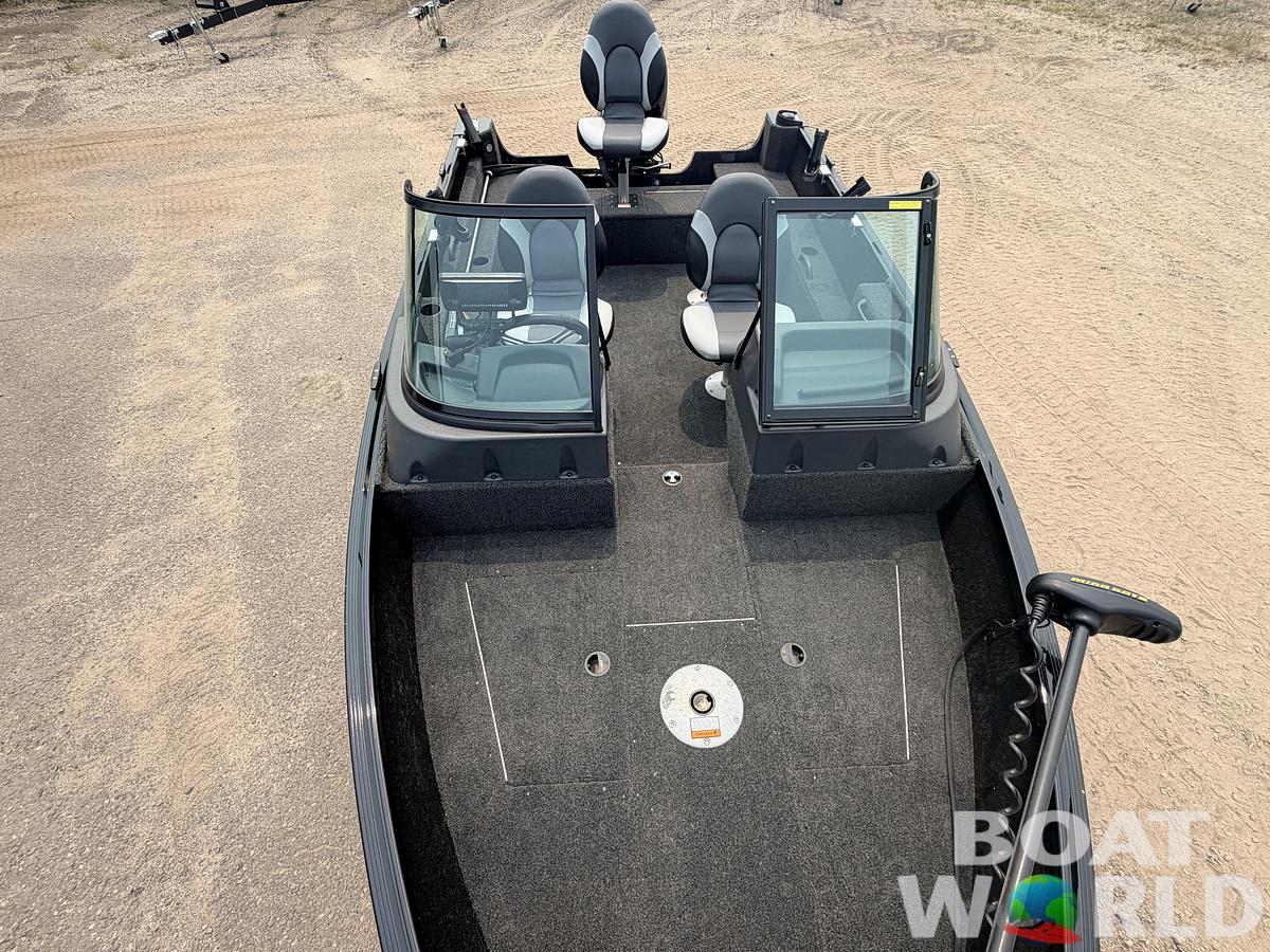 Used 2017 Alumacraft Competitor 165 Sport & 90HP Suzuki 4Stroke -$24,995