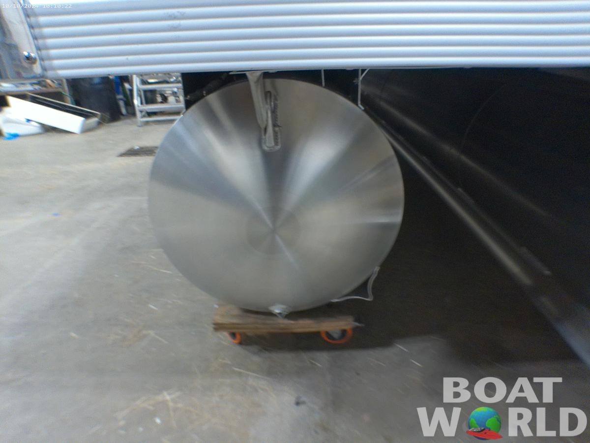 2025 Tahoe Pontoons Cascade 2385 Swingback (VRL) Tritoon & Honda 4-Stroke EFI