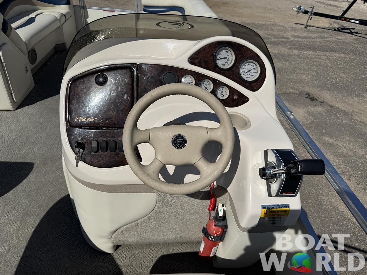 Used 2004 Fisher 220 Freedom Pontoon
