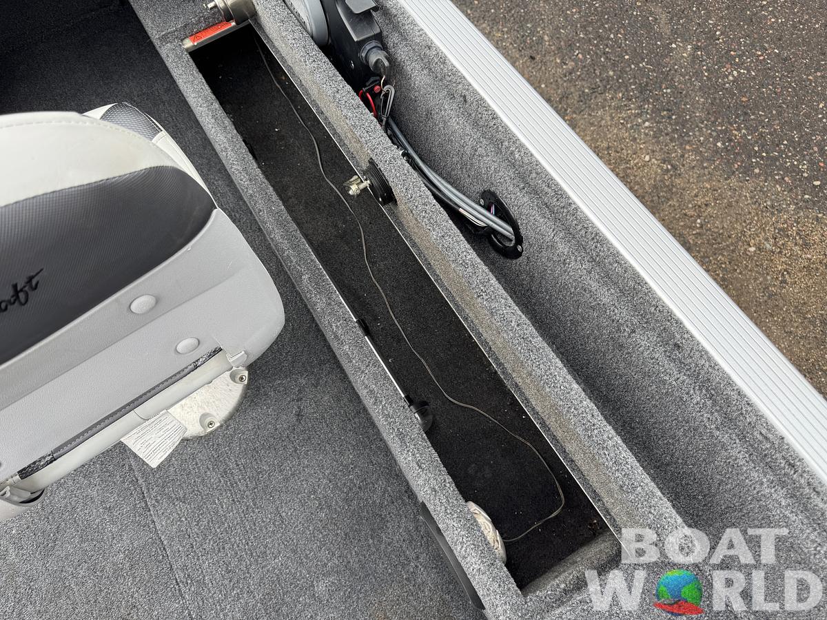 Used 2011 Alumacraft  Classic 165 with 70HP Suzuki Fourstroke EFI