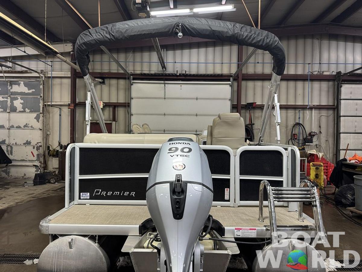 Used 2018 Premier SunSpree 220 DL Pontoon