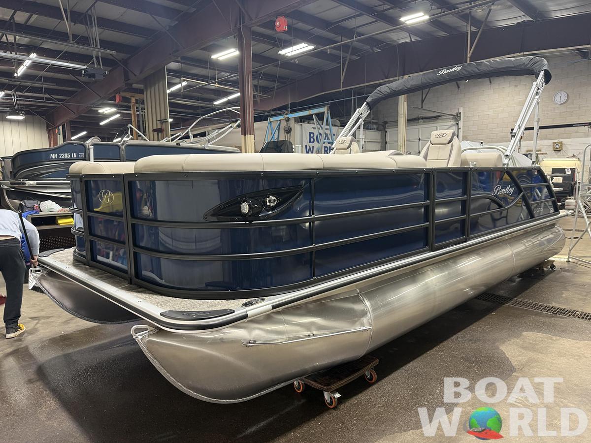 2026 Bentley Pontoons Legacy 220 QSB Swingback 