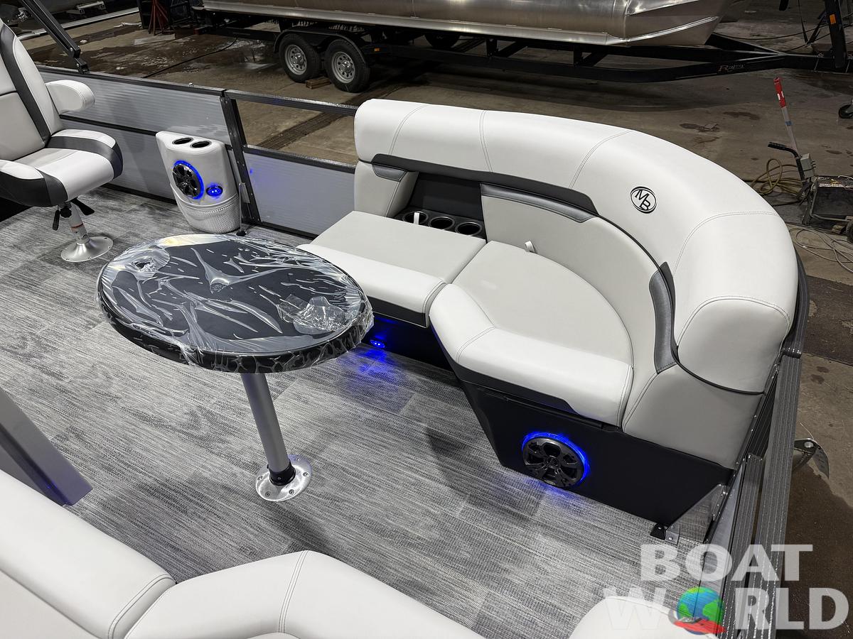 2026 Montego Bay 8522 Swingback Deluxe Pontoon