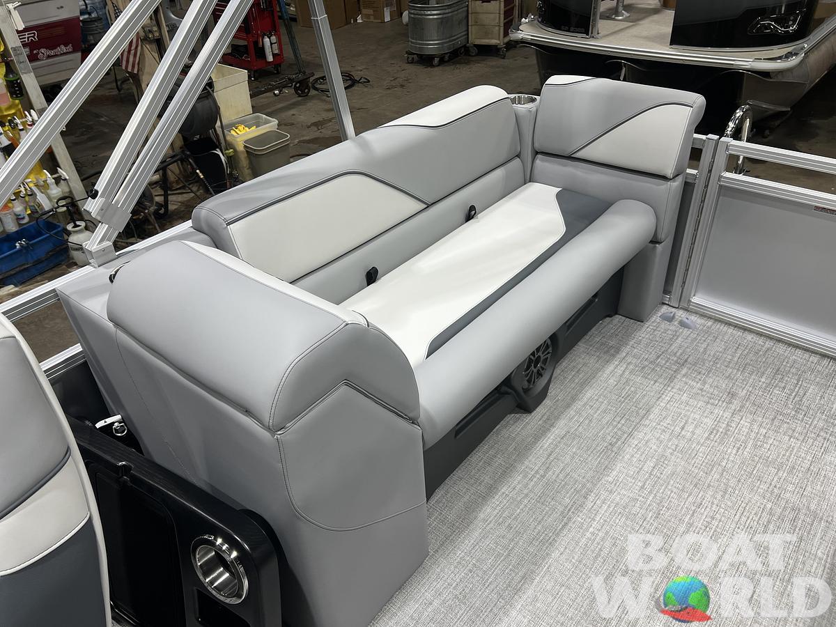 2026 Tahoe Pontoons Sport 2180 Quad Lounge