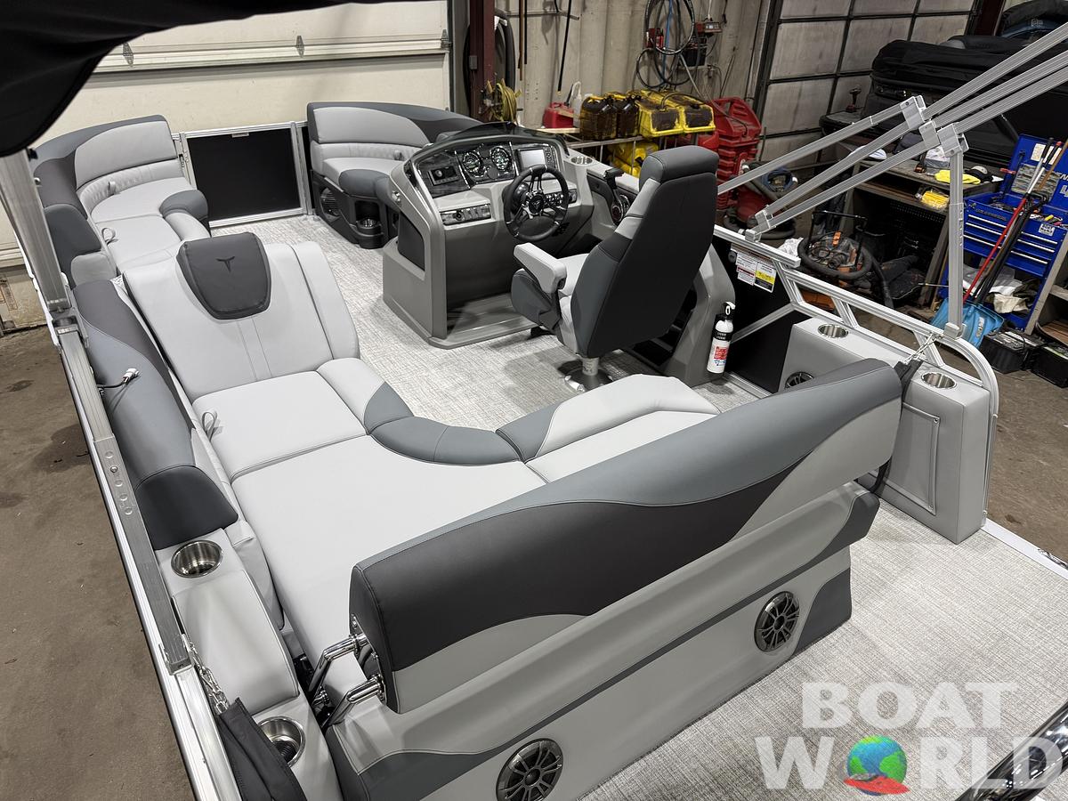 2026 Tahoe Pontoons LTZ 1985 Cruise Rear Bench (CRB) 