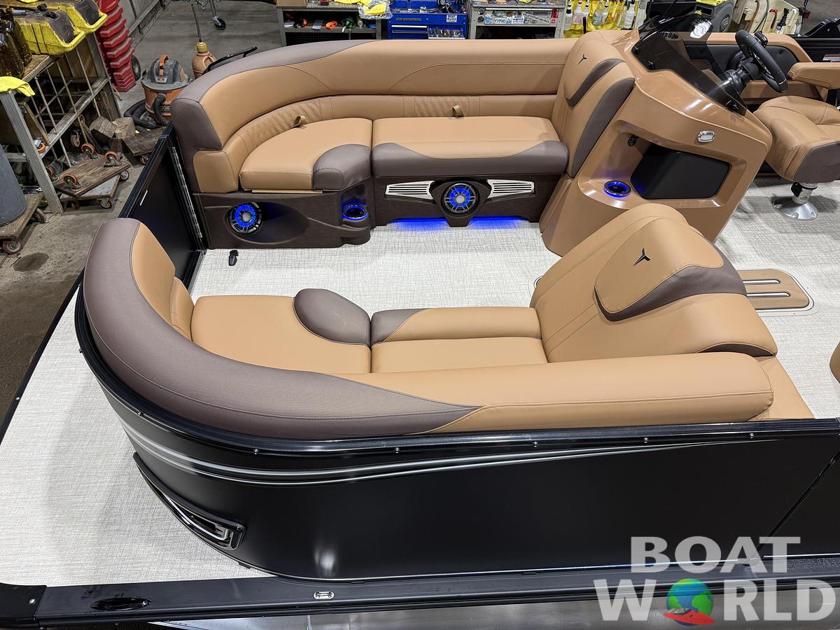 2027 Tahoe LTZ 300HP VRB Windshield Swingback $69995