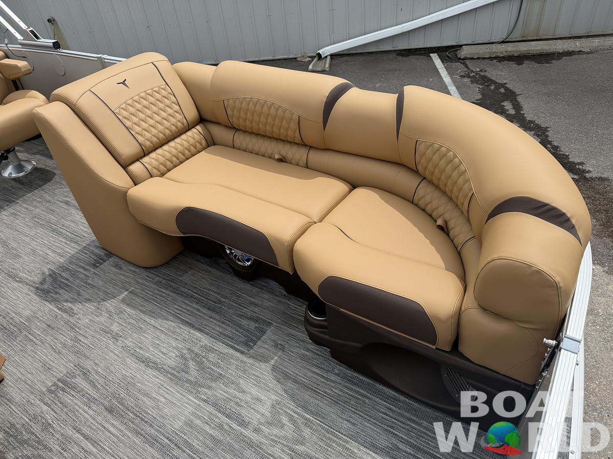 2025 Tahoe Pontoons Cascade 2385 Quad Lounge Shift Tritoon & Honda 4-Stroke EFI