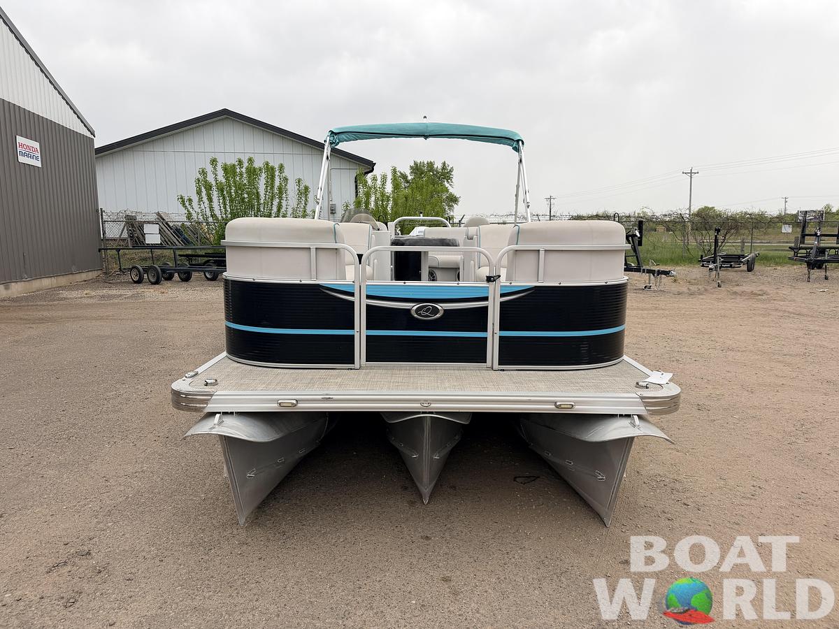 Used 2019 Qwest 822 Fish & Cruise Tritoon & 150HP Honda 4Stroke - $39,995