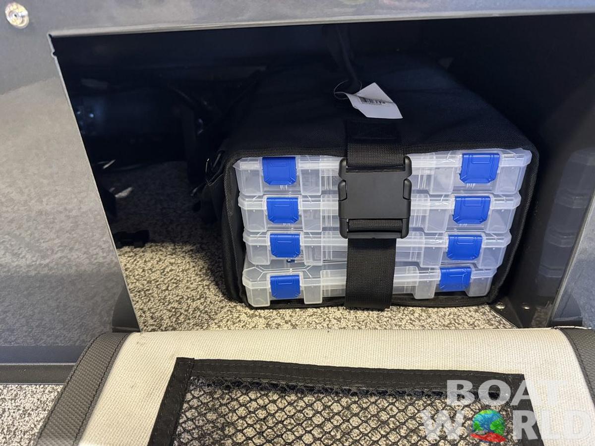 2025 Mirrocraft F167 Side Console & Honda 60HP 4-Stroke EFI