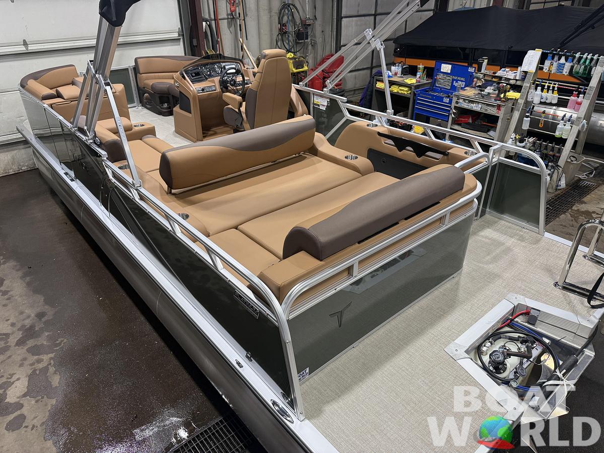 2026 Tahoe Pontoons LTZ 2385 Swingback (VRL) 