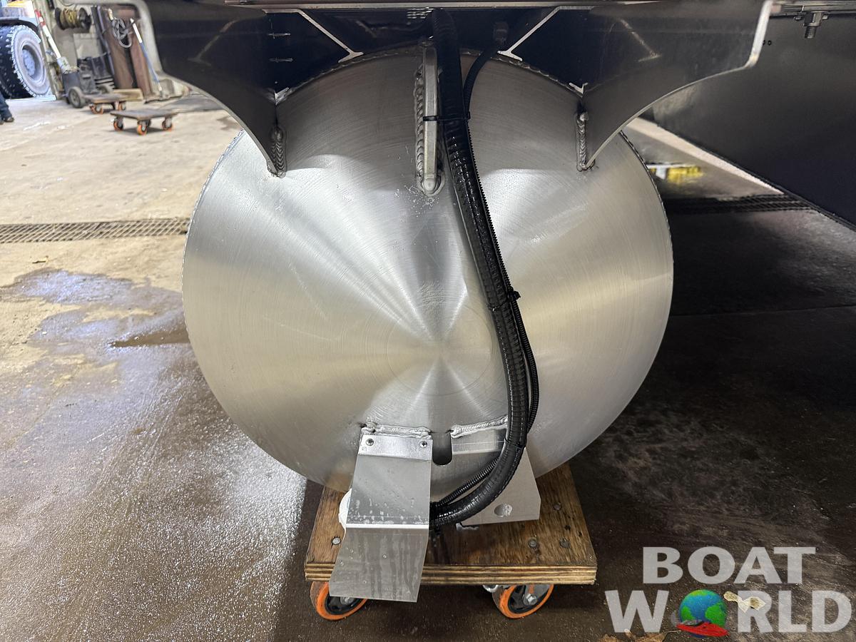 2026 Bentley Legacy 220 QSB Swingback $43995