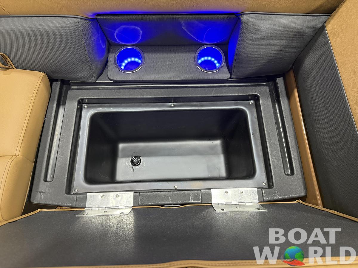 2026 Bentley Legacy 220 QSB Swingback $43995