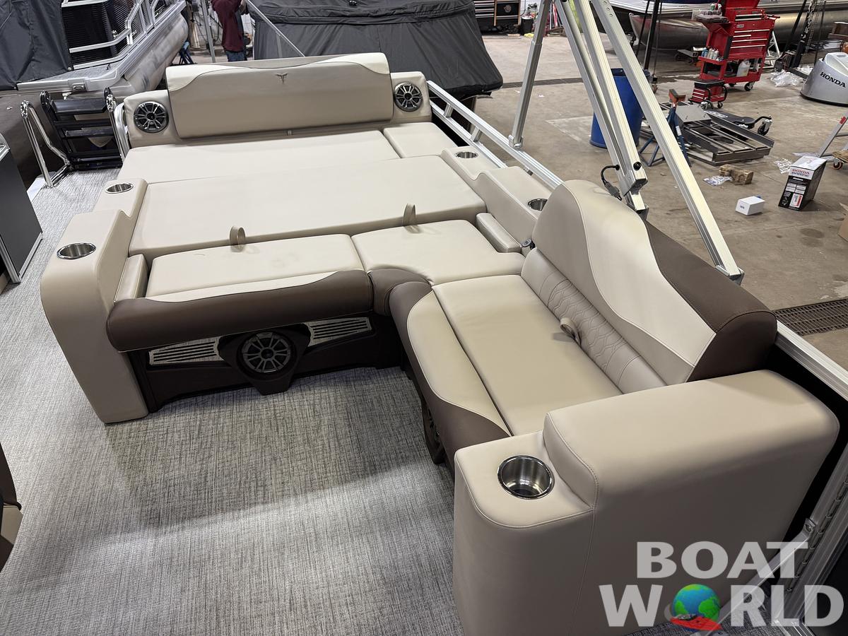 2025 Tahoe Pontoons LTZ 2385 Swingback (VRL) & Honda 4-Stroke EFI
