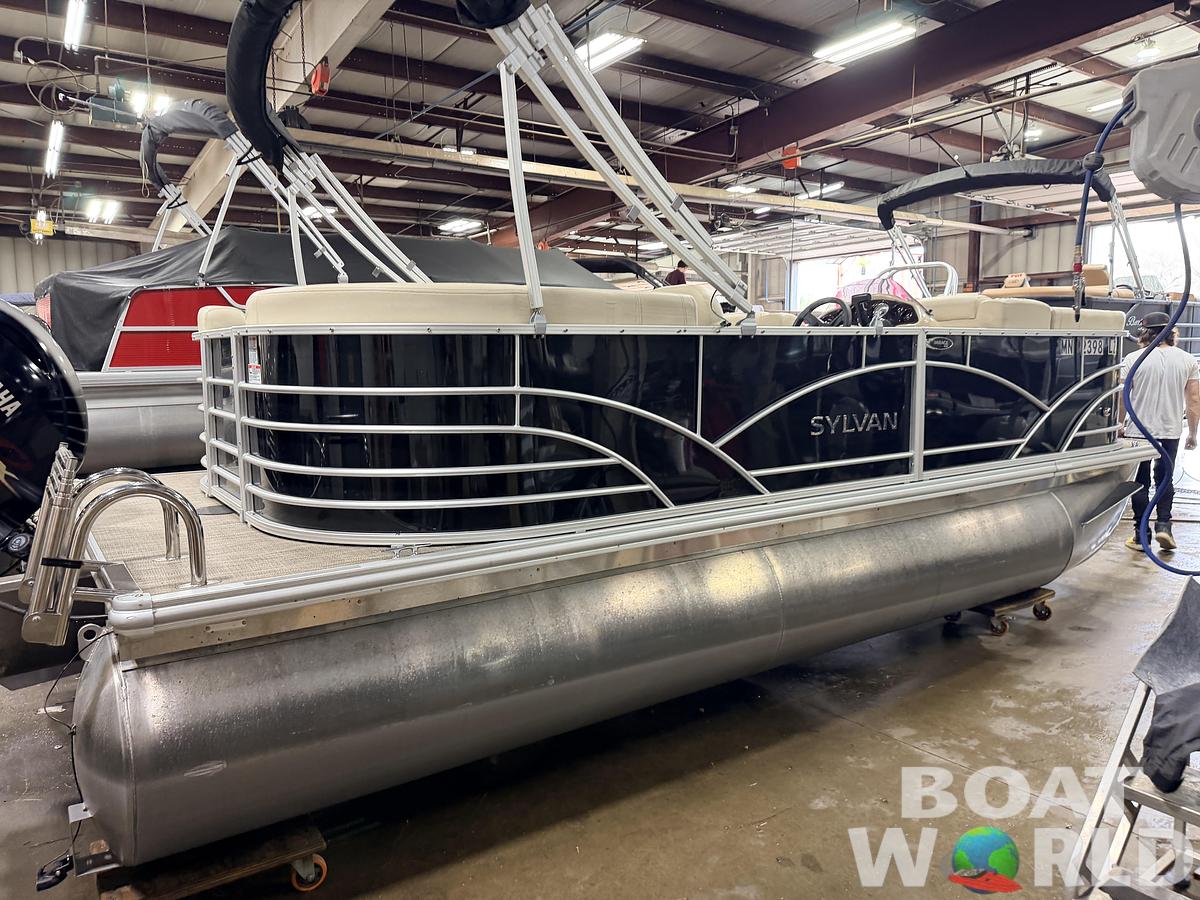 Used 2019 Sylvan MIrage 820 LZ Quad Lounge & 90HP Yamaha -$27,995