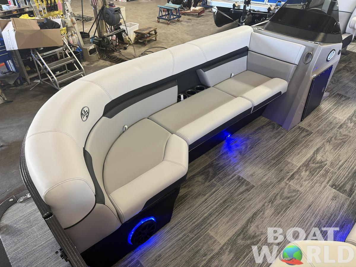 2026 Montego Bay 8522 Fish & Cruise Deluxe 