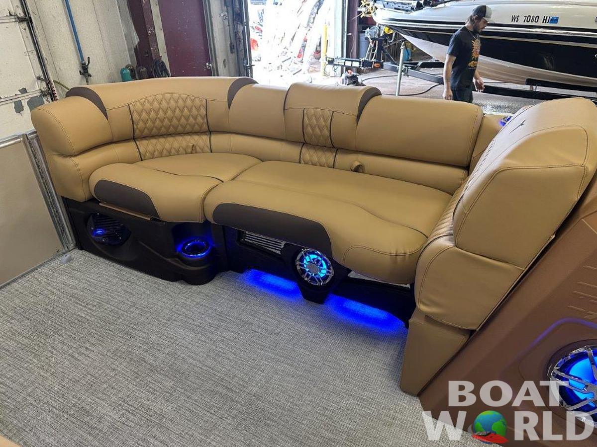 2025 Tahoe Pontoons Cascade 2385 Quad Lounge Shift SS & Honda 4-Stroke EFI