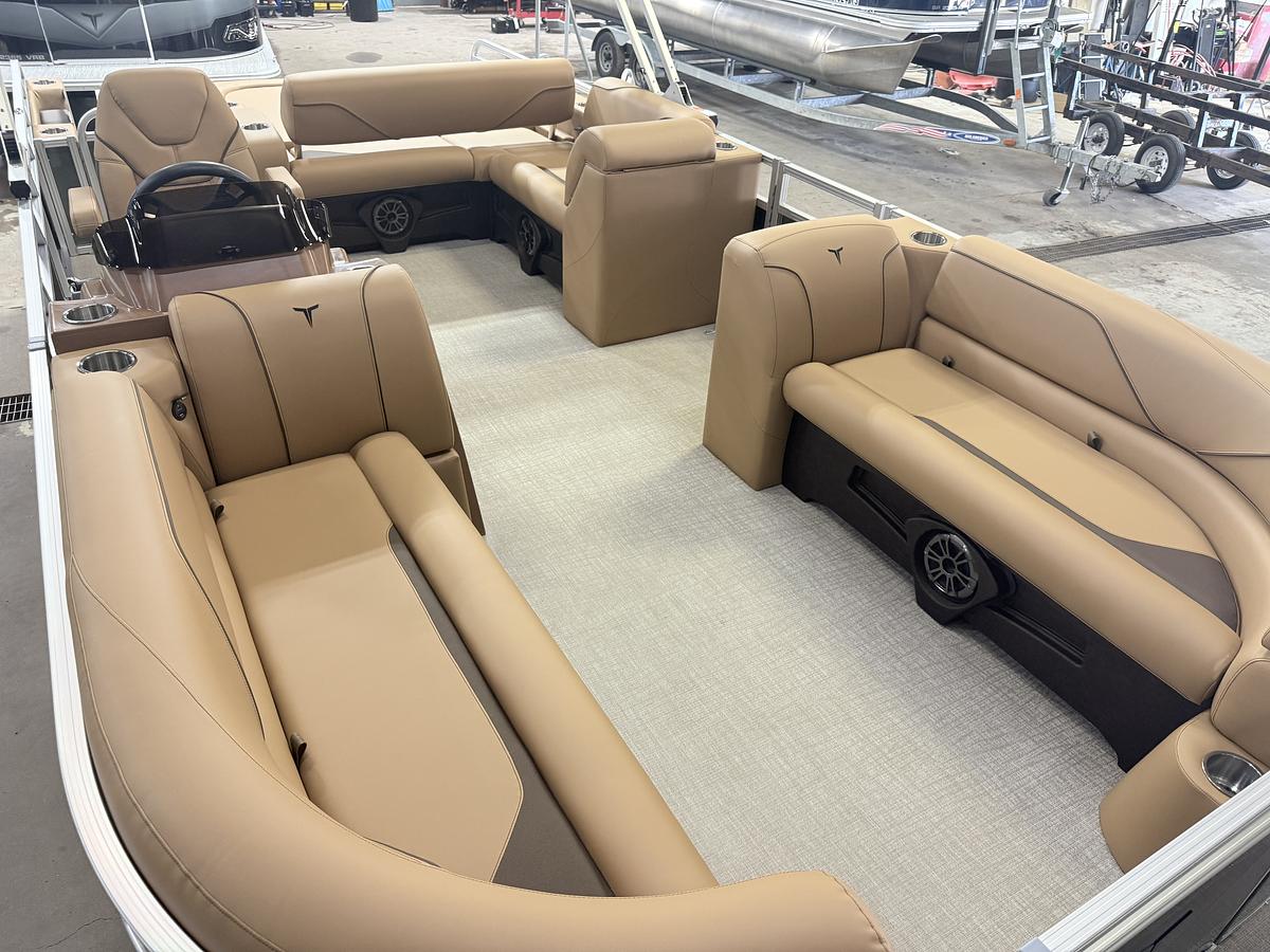 2026 Tahoe Pontoons Sport 2385 Swingback (VRB) & Honda 4-Stroke EFI