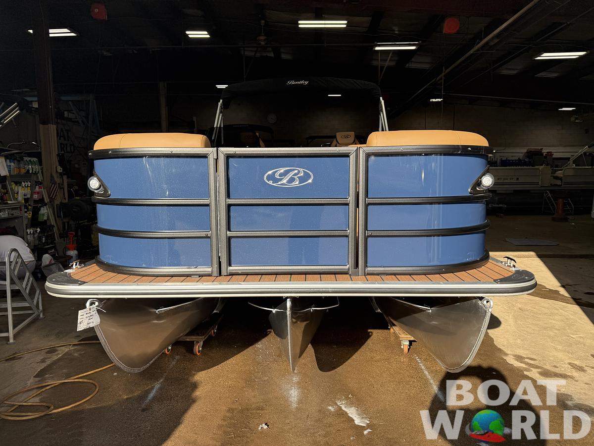 2026 Bentley Legacy 223 Swingback Tritoon $52995