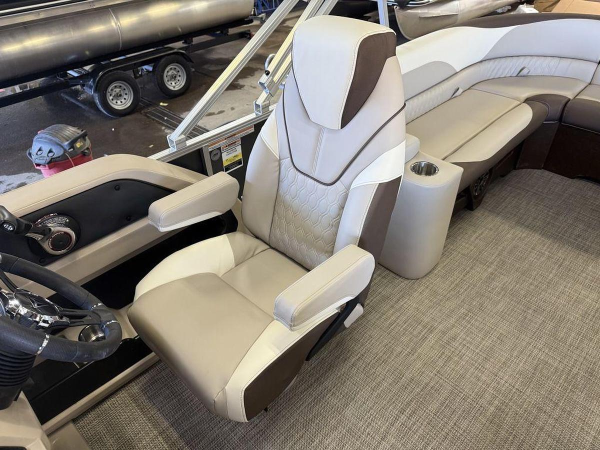 2025 Tahoe Pontoons LTZ 2385 Elite Cruise & Honda 4-Stroke EFI