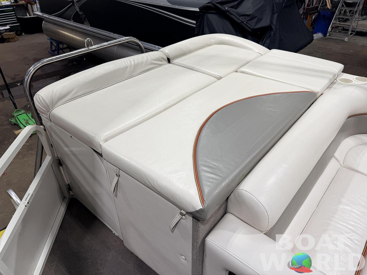 Used 2006 Crestliner 2485 Sport LX Pontoon