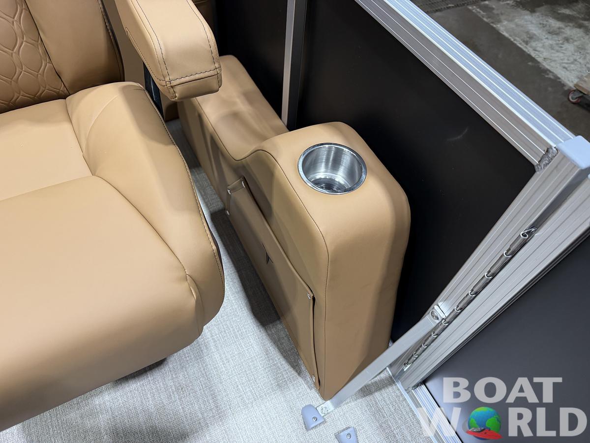 2026 Tahoe Pontoons LTZ 2385 Quad Lounge 