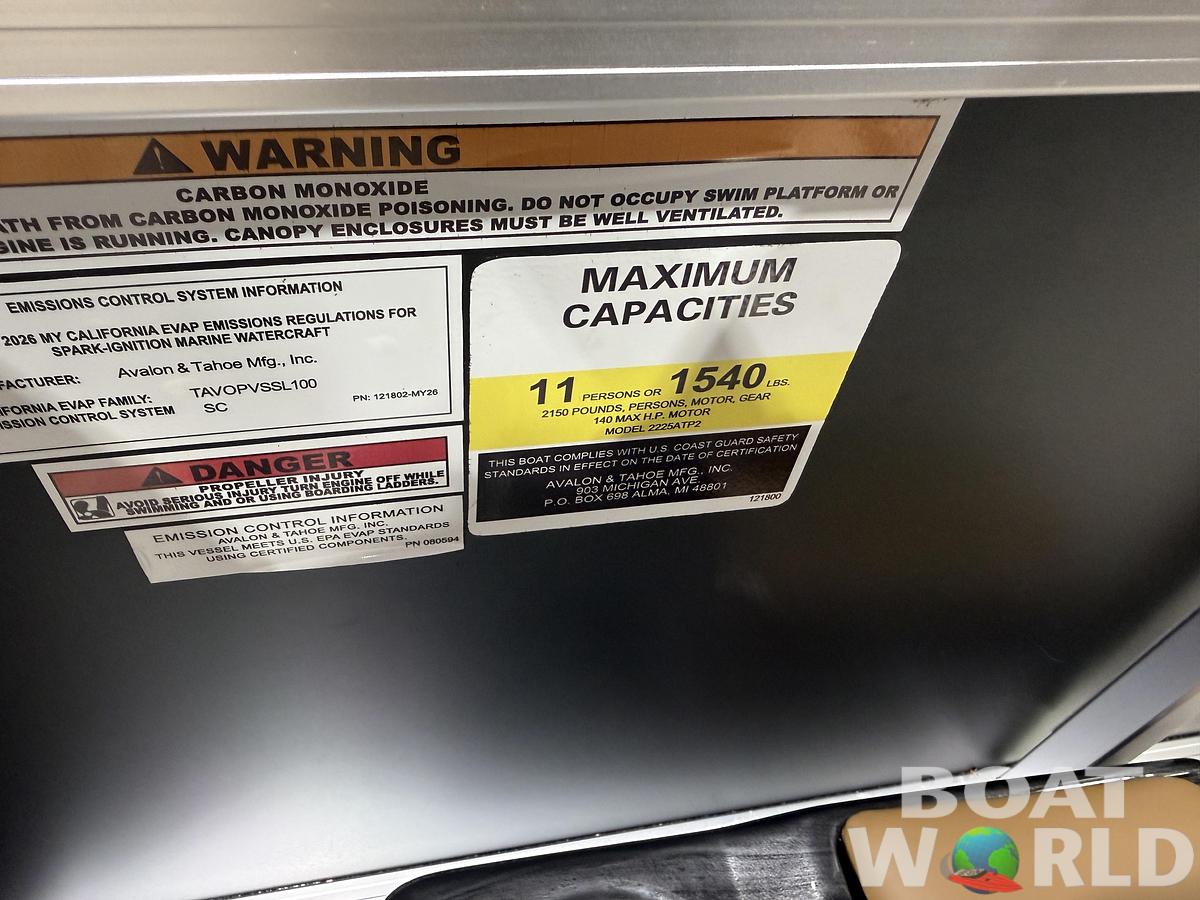 2027 Tahoe Sport Fish & Cruise 23E80 Pontoon $33995