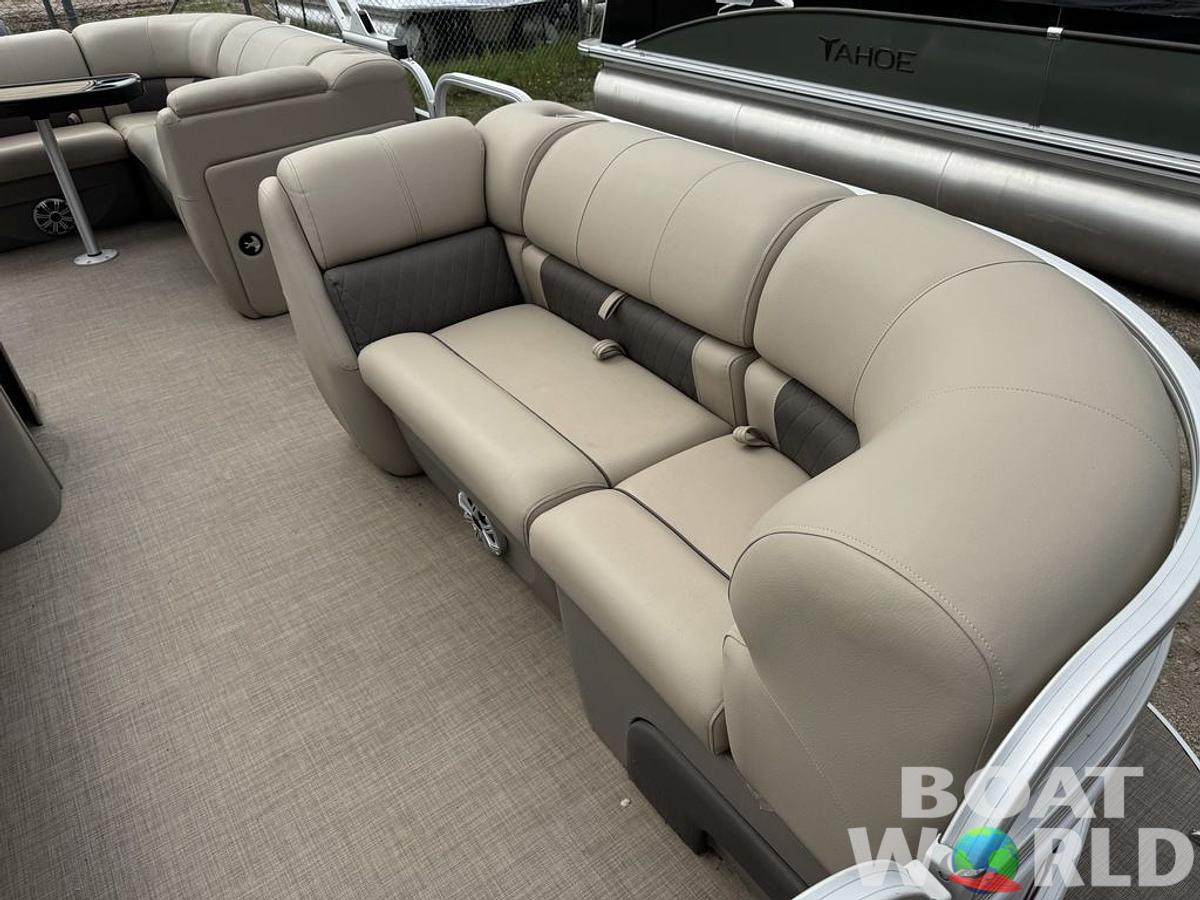 Used 2023 Sun Tracker Party Barge® 20 DLX