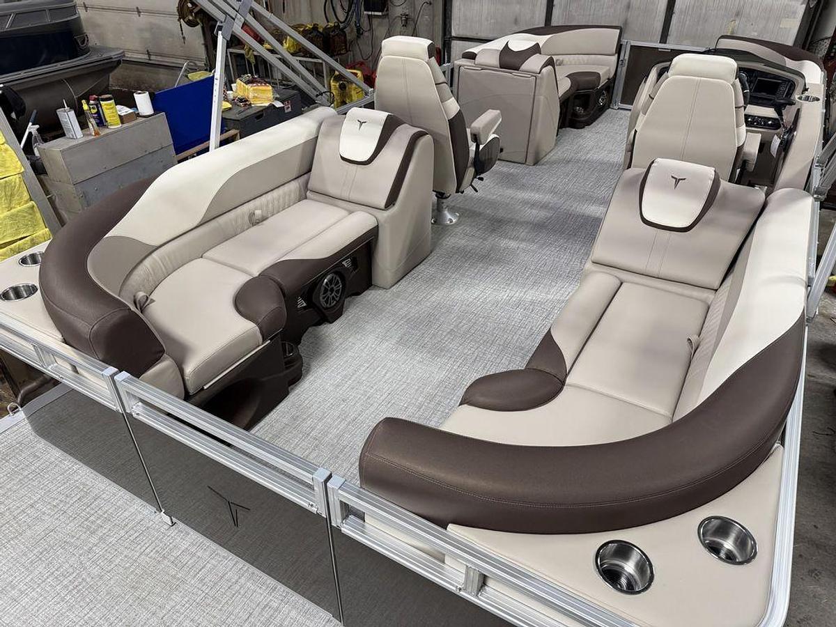 2025 Tahoe Pontoons LTZ 2385 Quad Lounge & Honda 4-Stroke EFI