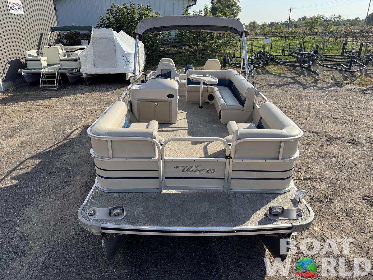 Used 2009 Weeres Family Fish Deluxe 220 Pontoon