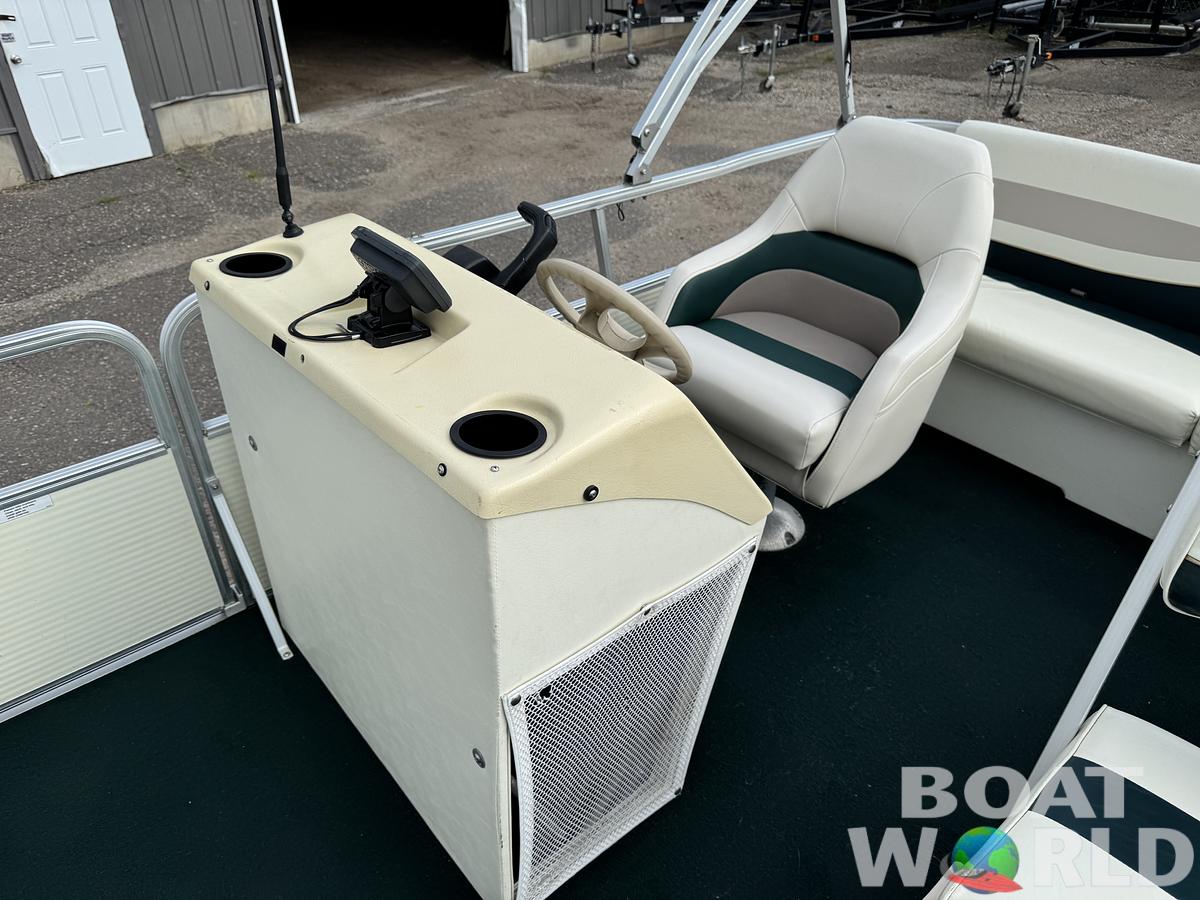 Used 1999 Lowe Suncruiser Malibu 180