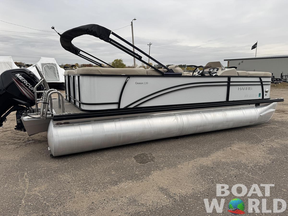 Used 2018 Harris Cruiser 220 Tritoon Pontoon