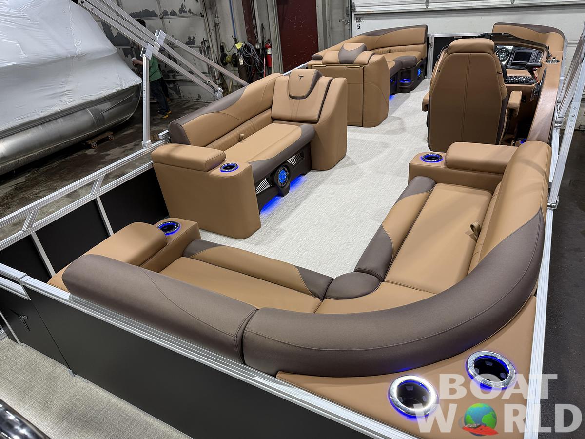 2026 Tahoe Pontoons LTZ 2385 Elite Cruise Tritoon 