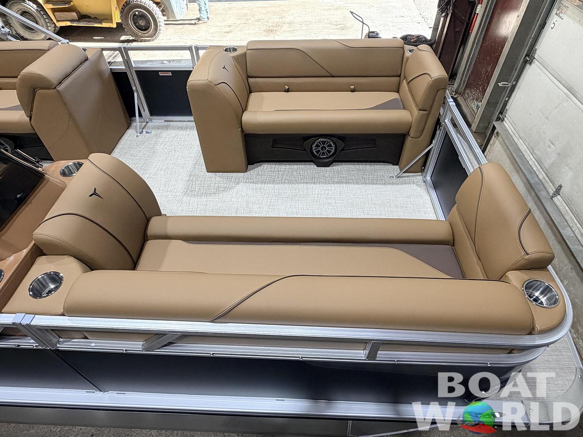 2027 Tahoe Sport 2180 Cruise & 4-Stroke $30995