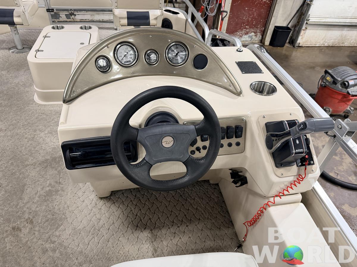 Used 2009 Weeres Fisherman 200 DLX & 80HP Suzuki 4Stroke $13,995