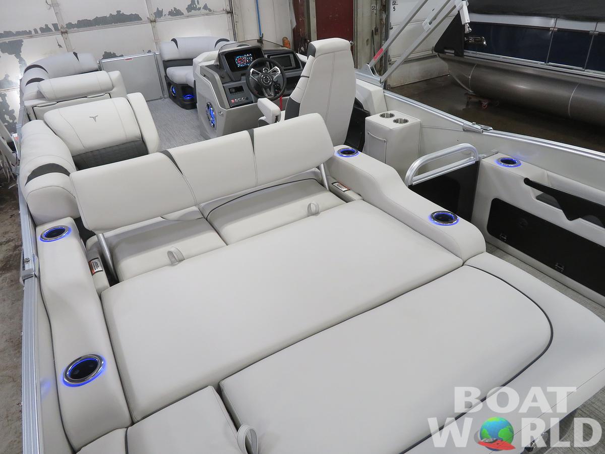 2024 Tahoe Pontoons Cascade 2385 Swingback (VRB) & Honda 115HP 4-Stroke EFI
